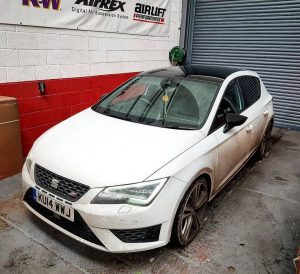 seat_leon_cupra_280_front_shuters