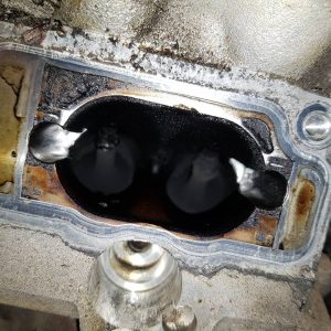 silver-audi-s3-8p-dirty-valves
