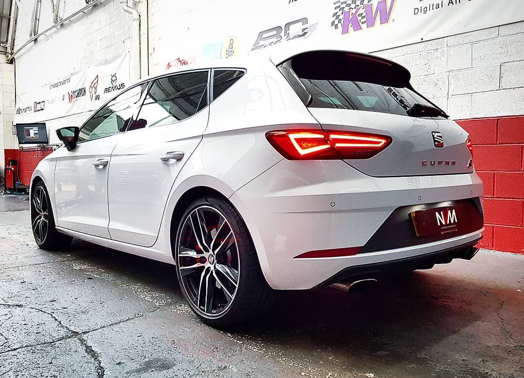 Seat Leon Cupra 300 - Exhaust and Upgrades