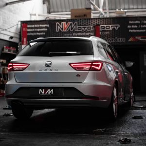 silver-seat-leon-fr-estate-on-the-dyno-rear-shot